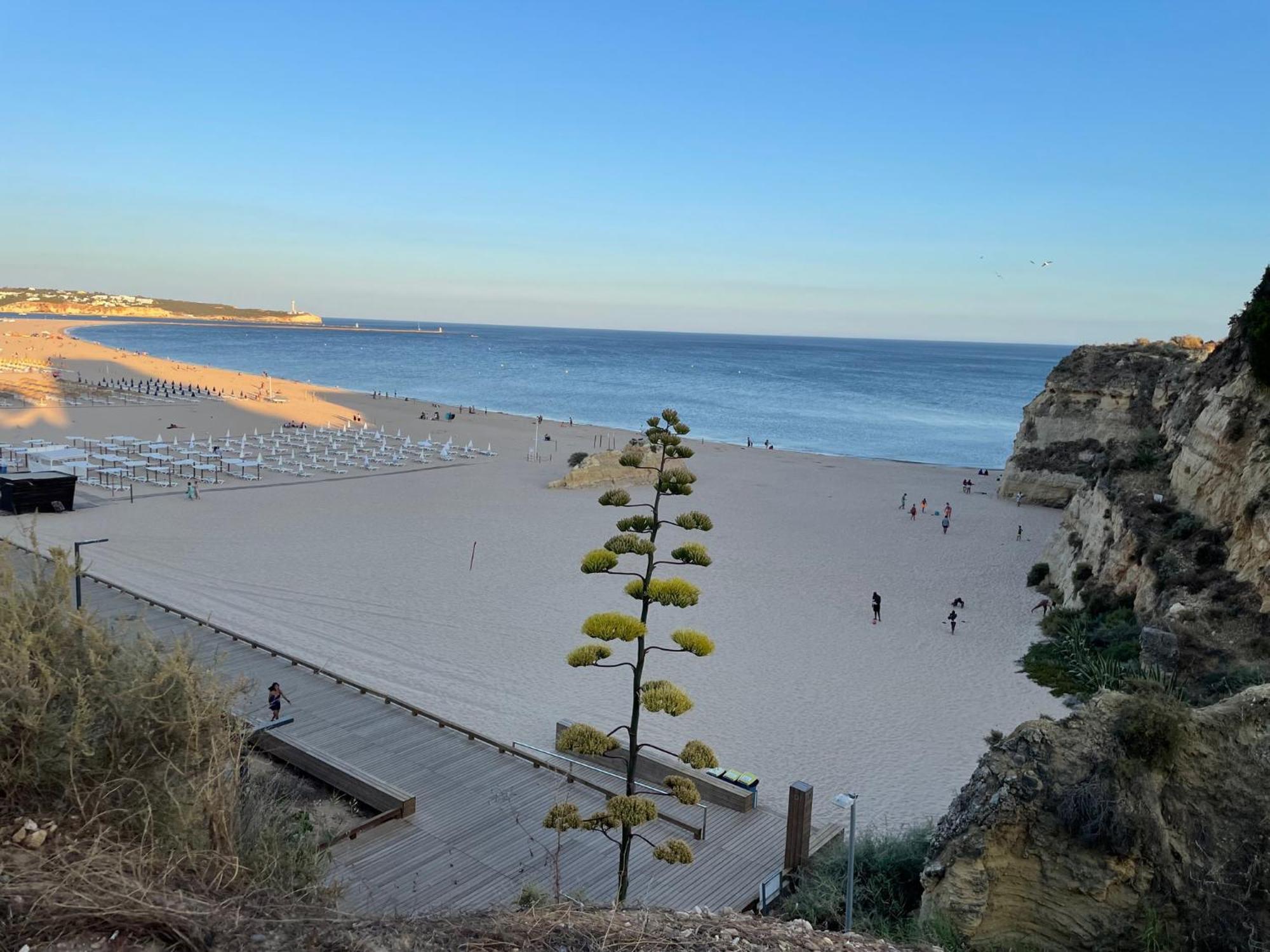 No More Snow, 300 M From The Beach, King Size Bed, Fast Wi-Fi 포티마오 외부 사진